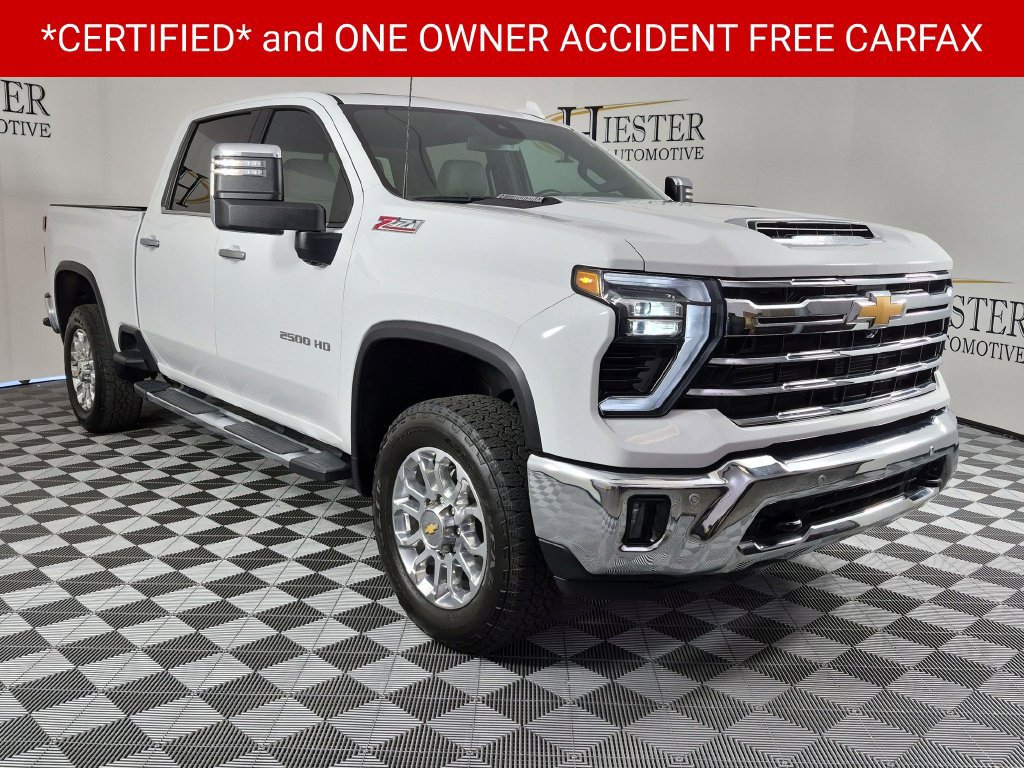 Used 2025 Chevrolet Silverado 2500 LTZ w/ LTZ Plus Package AWD/4WD image 2