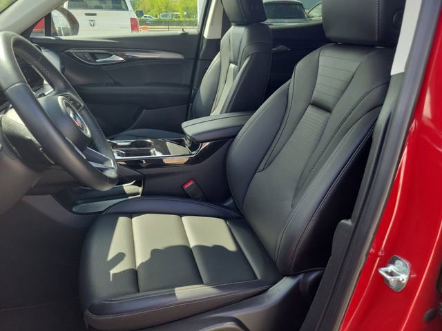 Used 2025 Buick Envision Preferred image 19
