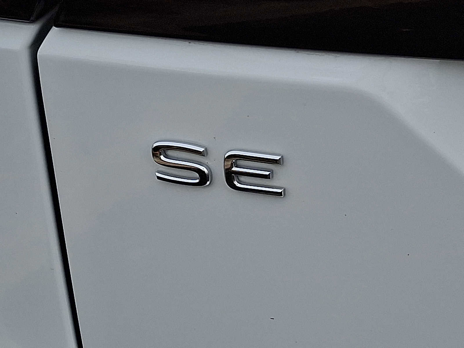 Used 2025 Volkswagen Atlas Peak Edition SE AWD/4WD image 29