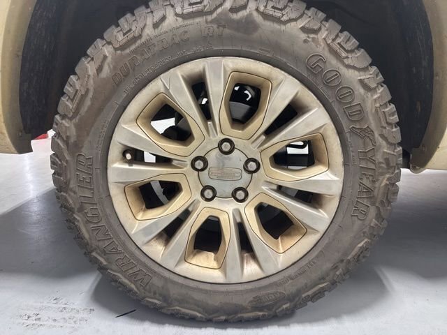 Used 2014 RAM 1500 Laramie Longhorn RWD image 6