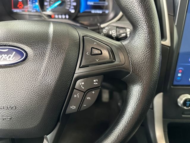 Used 2021 Ford Edge SE image 16