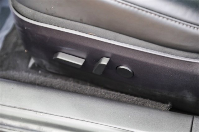 Used 2019 Tesla Model 3 Standard Range Plus image 21