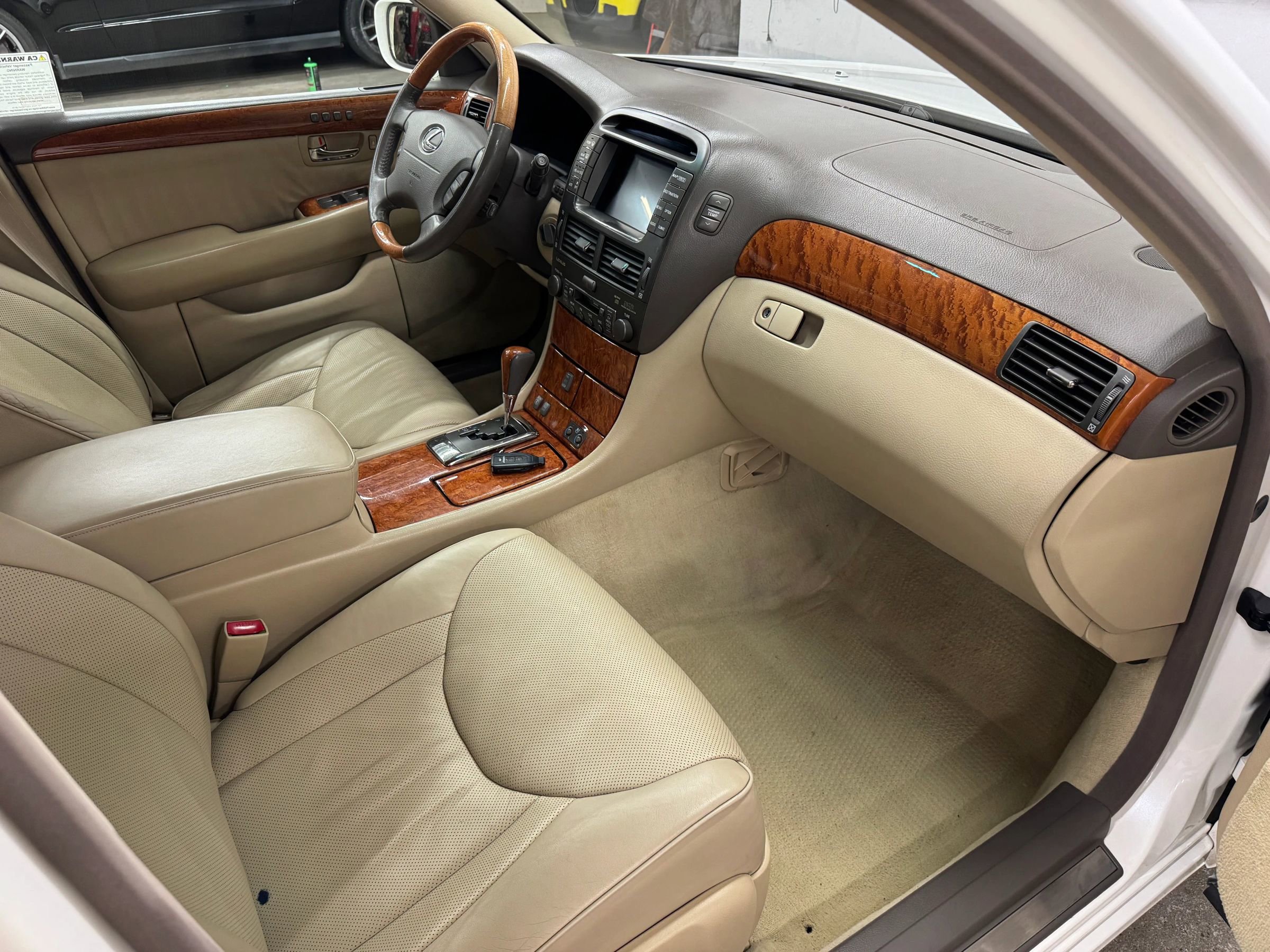 Used 2006 Lexus LS 430 RWD image 16
