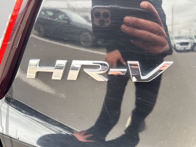 Used 2020 Honda HR-V LX image 35