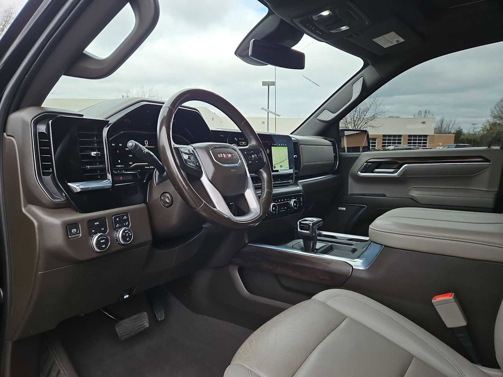 Certified 2023 GMC Sierra 1500 SLT w/ SLT Premium Package image 10