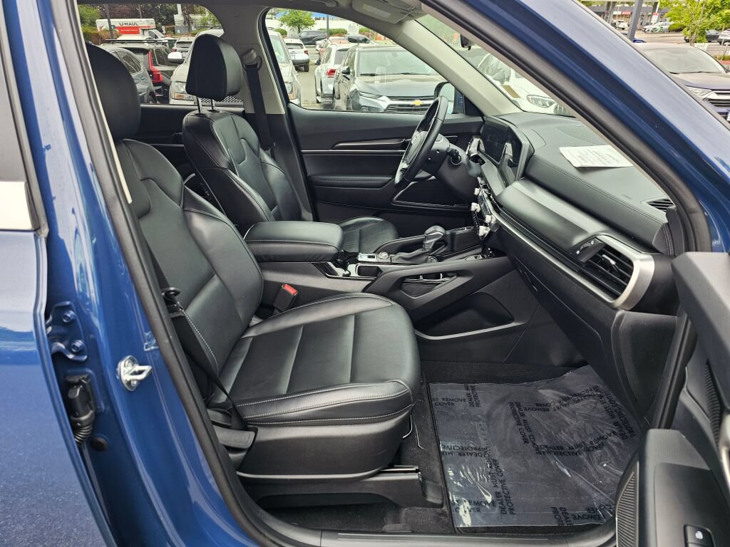 Certified 2024 Kia Telluride S FWD image 30