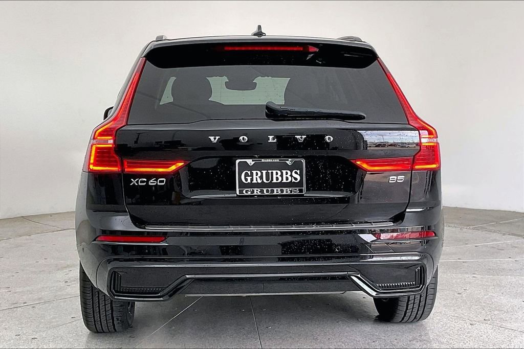 Certified 2023 Volvo XC60 B5 Plus w/ Protection Package Premier image 7
