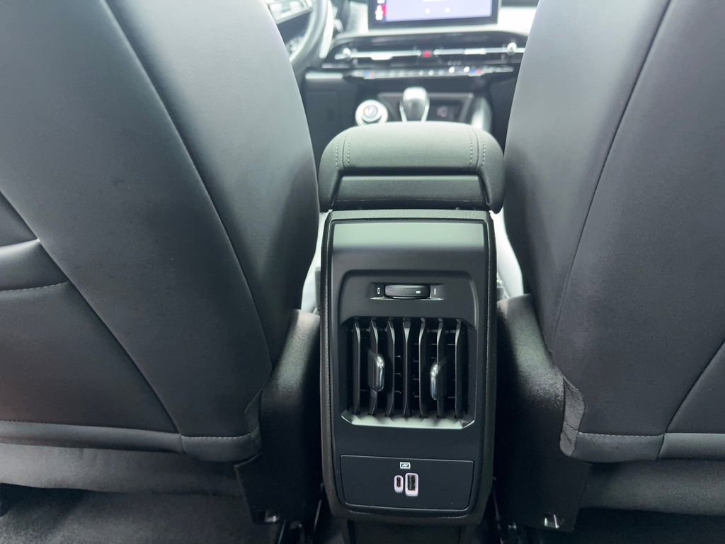 New 2024 Alfa Romeo Tonale Veloce image 14