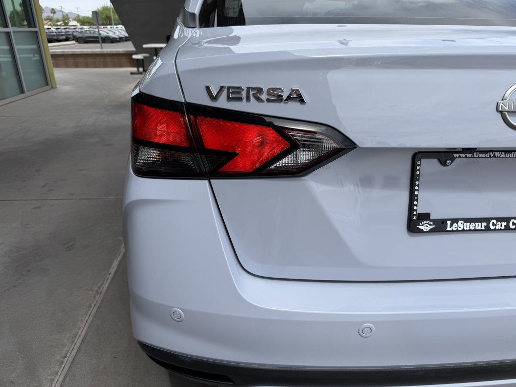 Used 2025 Nissan Versa SV w/ Trunk Package image 14