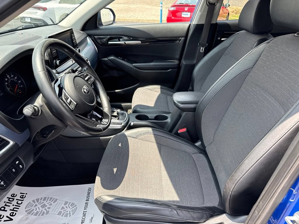 Used 2021 Kia Seltos S AWD/4WD image 26