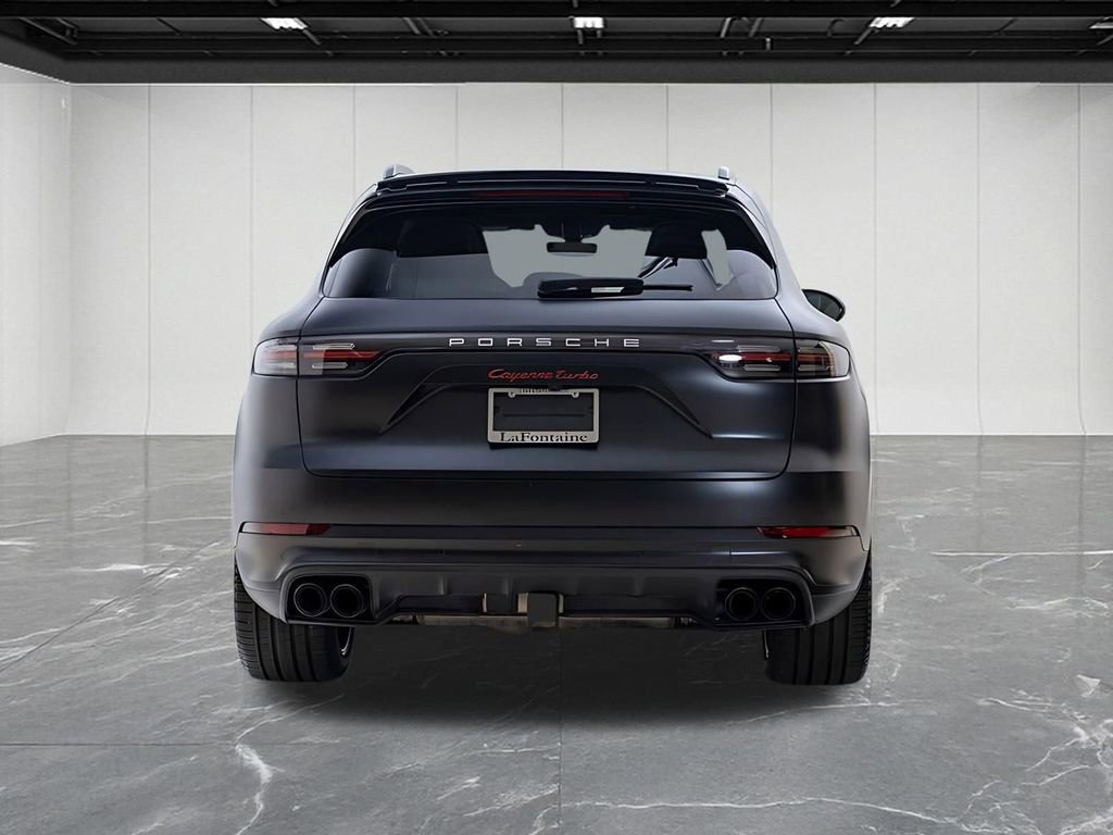 Used 2022 Porsche Cayenne Turbo image 7