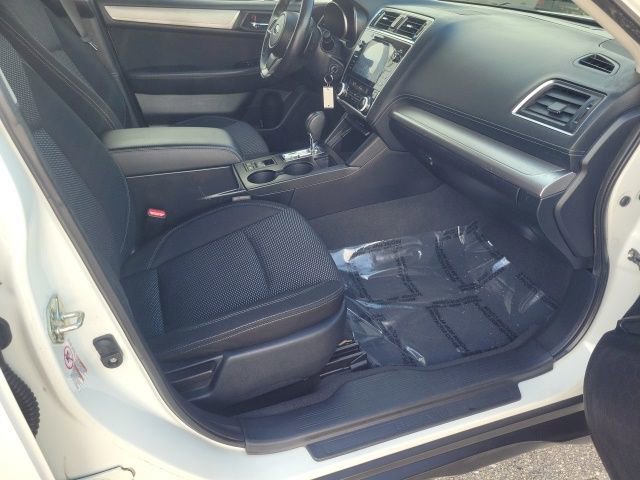 Used 2019 Subaru Outback 2.5i Premium AWD/4WD image 11
