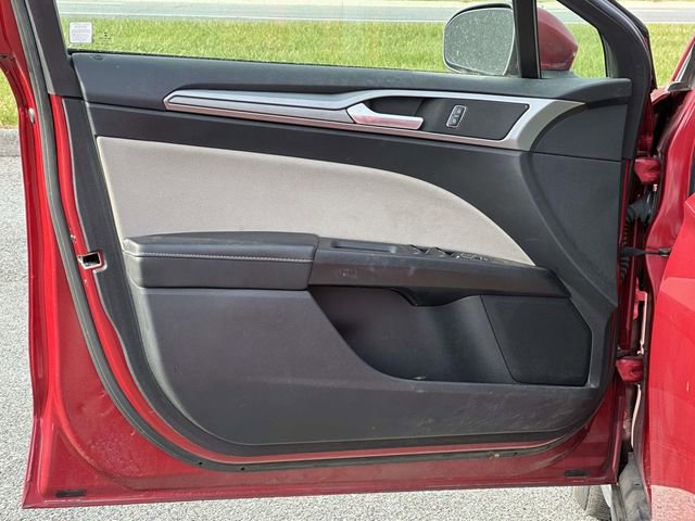 Used 2020 Ford Fusion S image 9