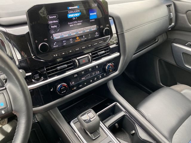 Certified 2025 Nissan Pathfinder SL AWD/4WD image 18