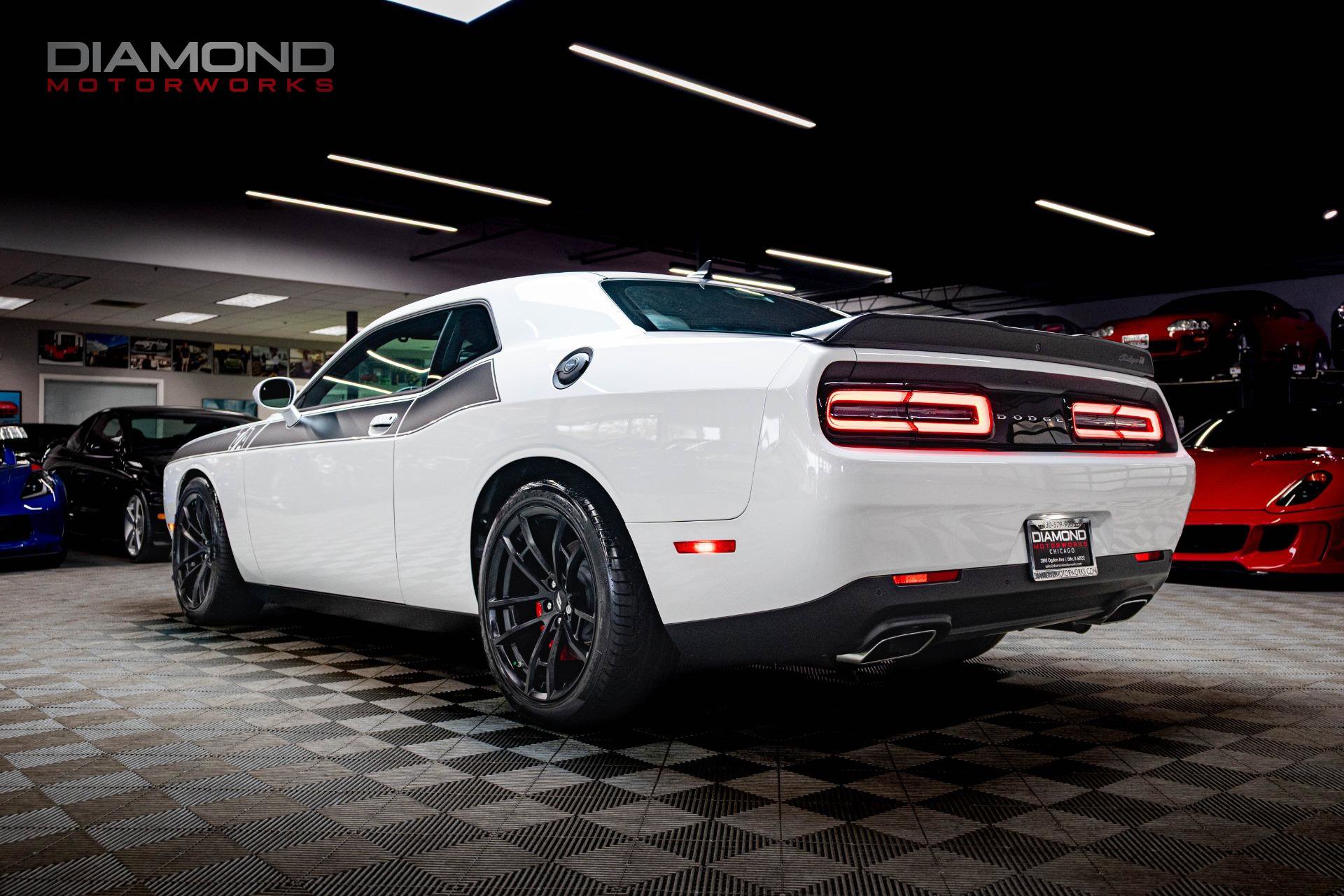 Used 2023 Dodge Challenger R/T w/ T/A Package image 2