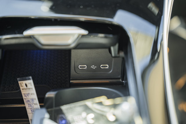 New 2027 Mercedes-Benz C 300 4MATIC Sedan image 24
