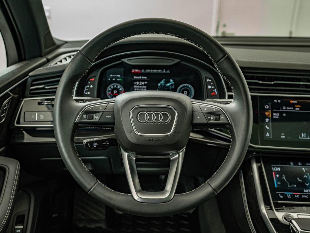 Used 2025 Audi Q7 3.0T Premium Plus w/ Premium Plus Package image 22