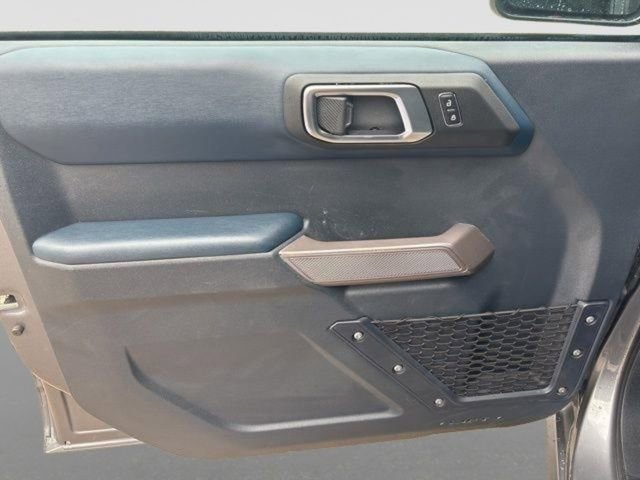 Used 2023 Ford Bronco Outer Banks image 13
