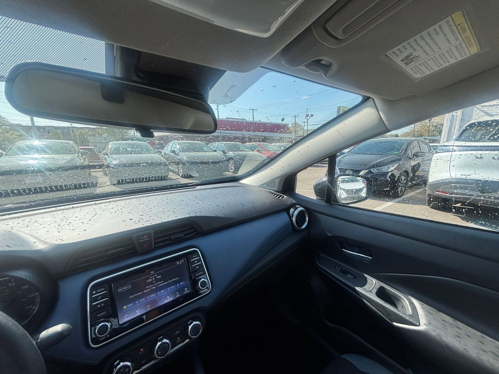 Used 2025 Nissan Versa SV image 35