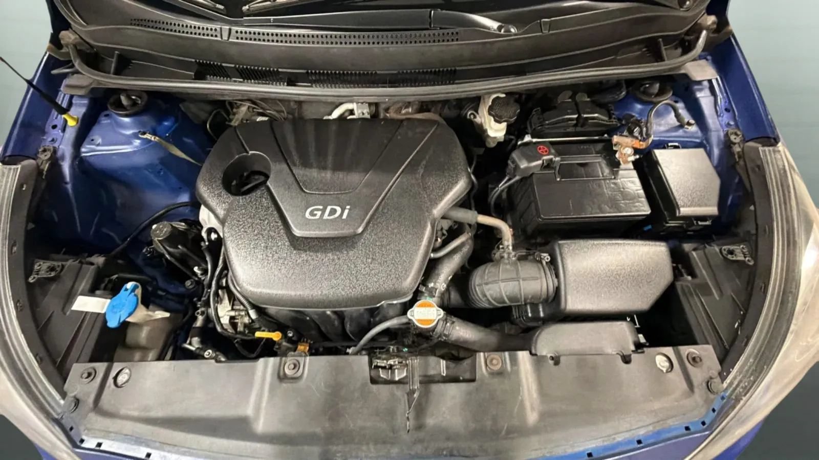Used 2012 Hyundai Accent GLS w/ Premium Pkg 3 FWD image 21