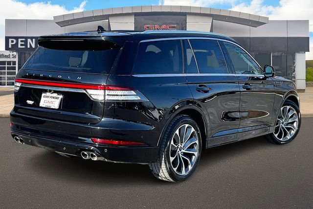 Used 2021 Lincoln Aviator Grand Touring w/ Equipment Group 302A image 2
