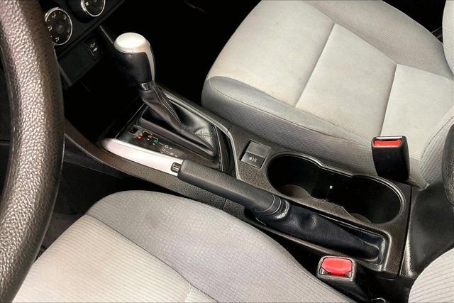 Used 2017 Toyota Corolla L w/ Carpet Mat Package (TMS) image 17