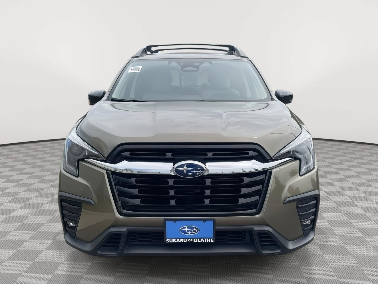 Used 2024 Subaru Ascent Limited AWD/4WD image 9