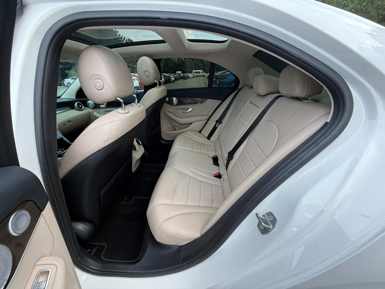 Used 2017 Mercedes-Benz C 300 Sedan image 11