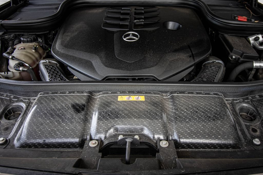 Used 2023 Mercedes-Benz GLS 580 4MATIC image 9