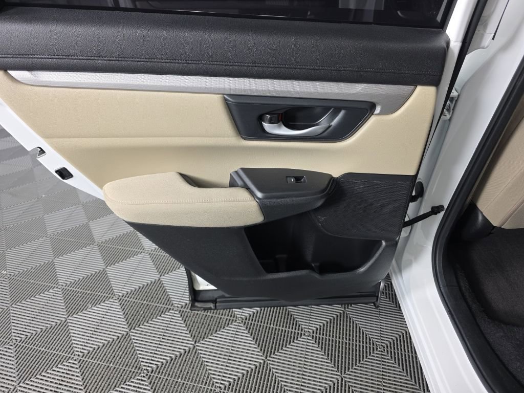 Used 2021 Honda CR-V LX image 28