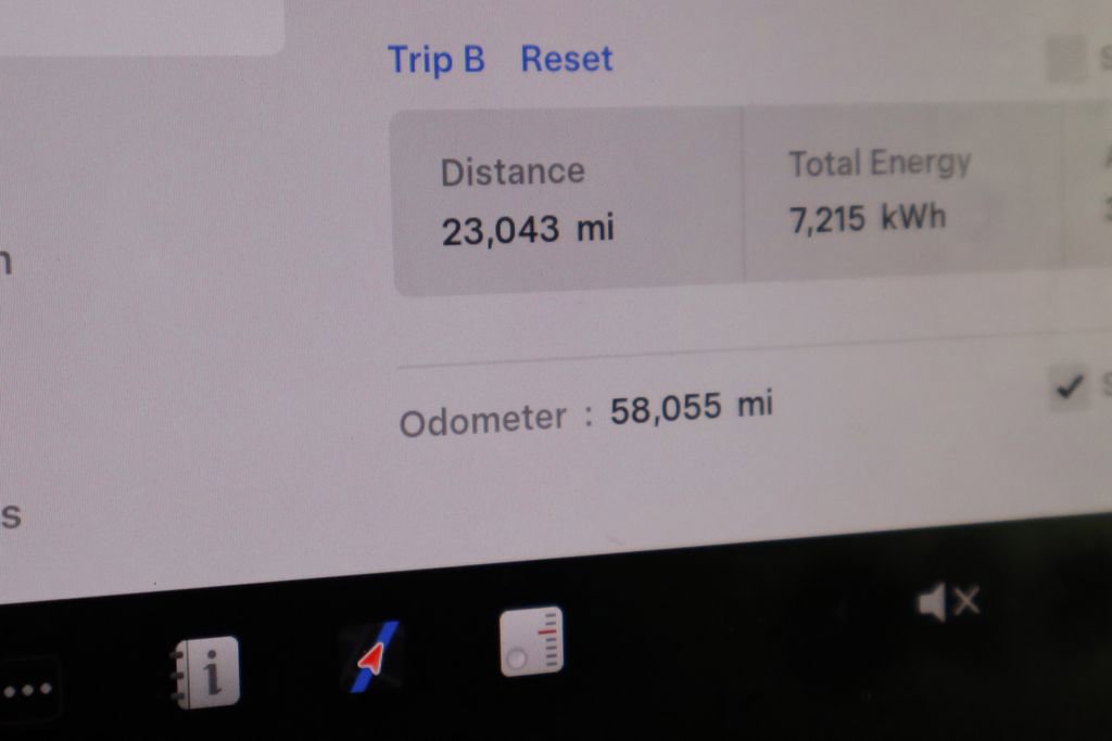 Used 2022 Tesla Model Y Performance image 40