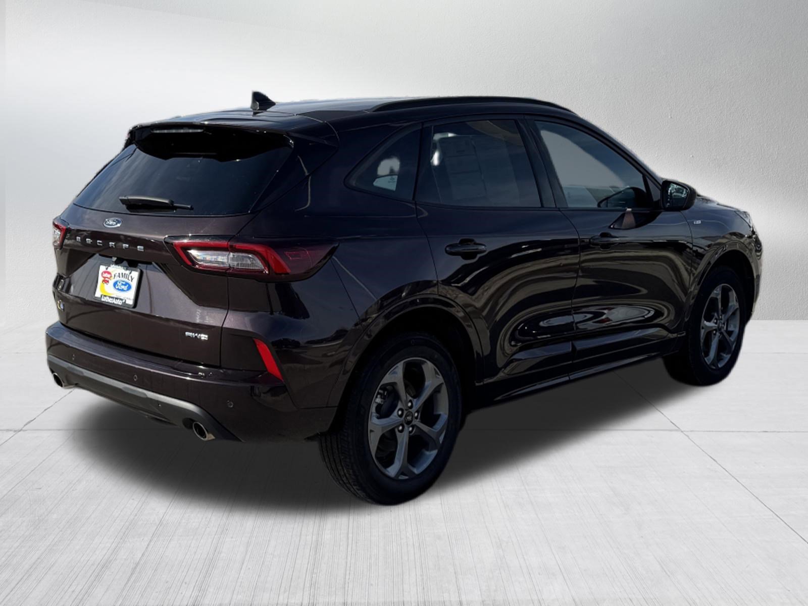Certified 2023 Ford Escape ST-Line w/ Tech Pack #1 image 7