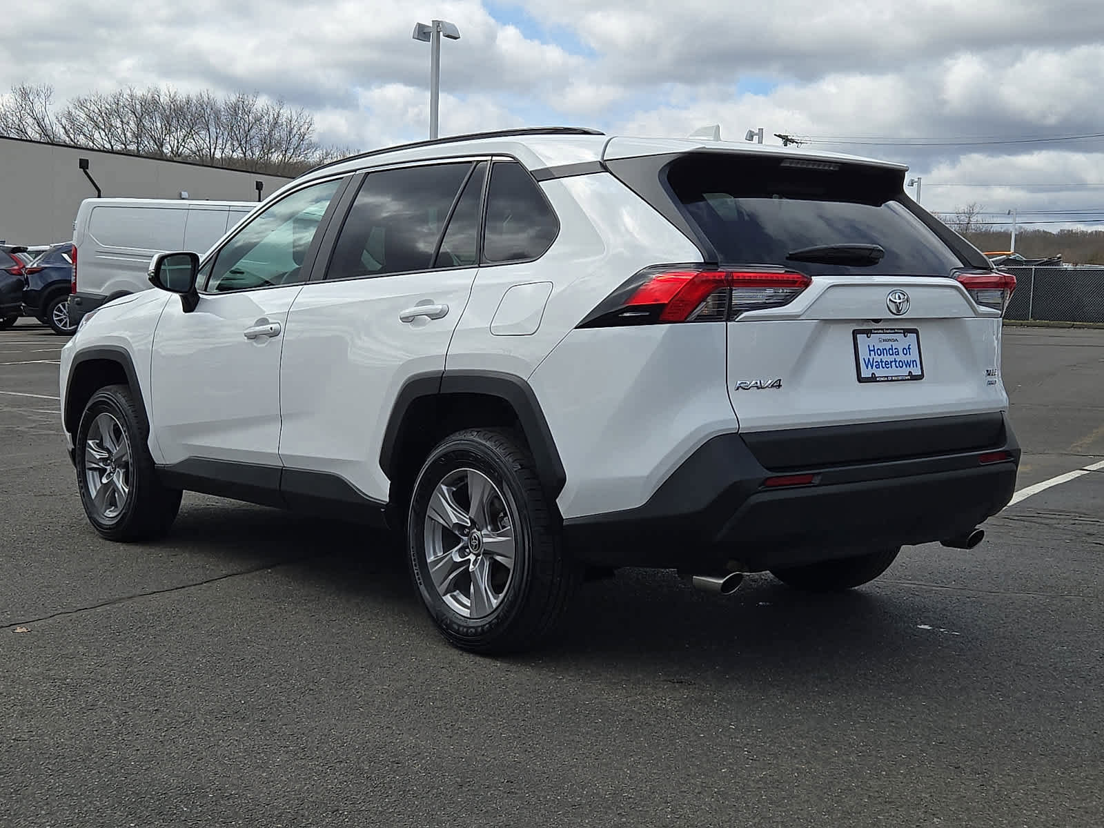 Used 2025 Toyota RAV4 XLE image 7