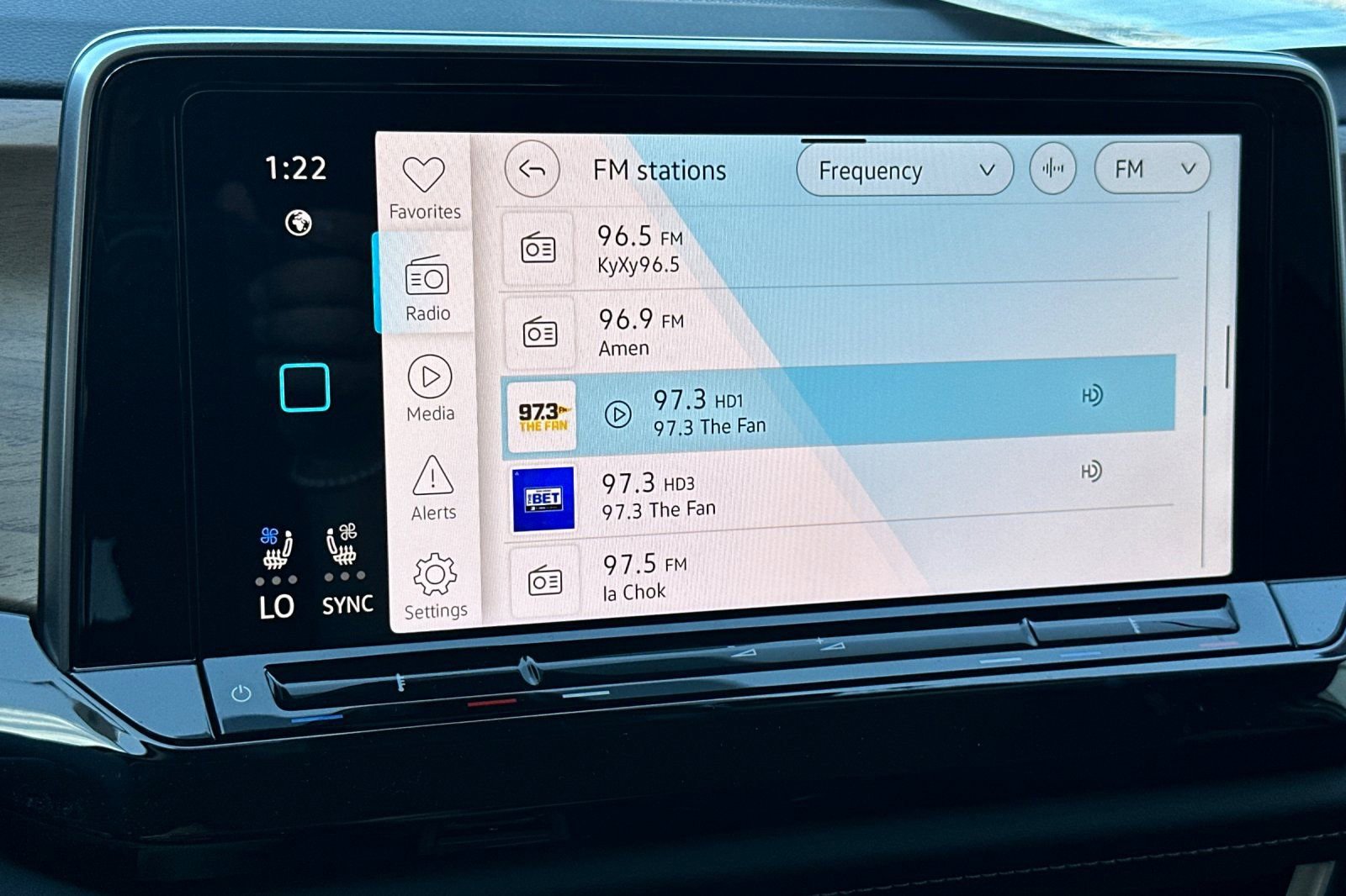 New 2026 Volkswagen Atlas SE image 18