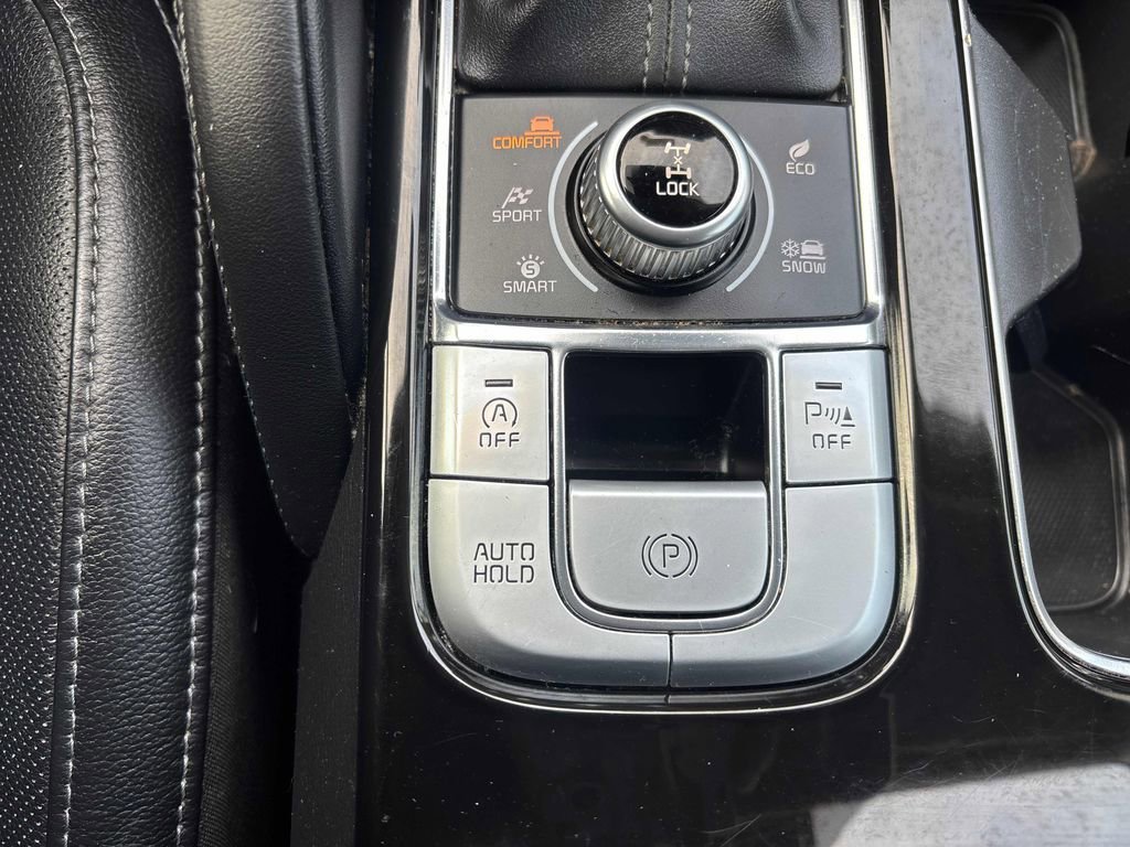 Used 2020 Kia Telluride EX w/ EX Premium Package image 28