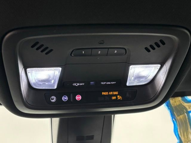 Used 2022 Chevrolet Traverse LT AWD/4WD image 35