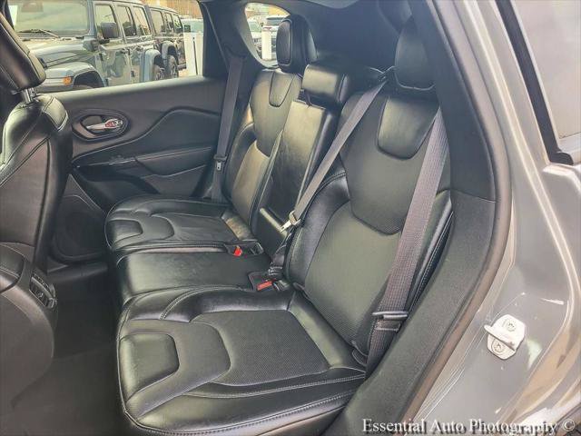 Certified 2023 Jeep Cherokee Altitude Lux AWD/4WD image 12