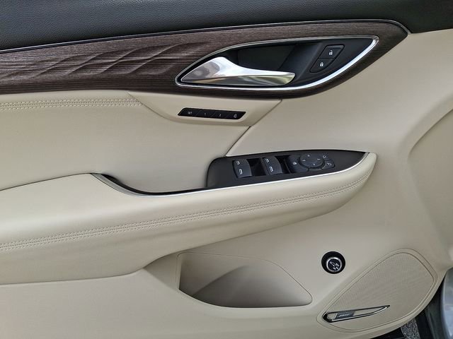 Used 2023 Buick Envision Avenir AWD/4WD image 12