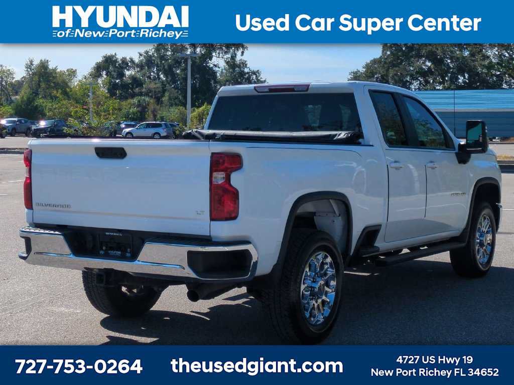 Used 2024 Chevrolet Silverado 2500 LT RWD image 5