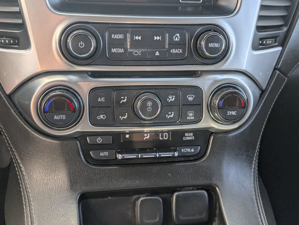 Certified 2020 Chevrolet Suburban LS AWD/4WD image 24