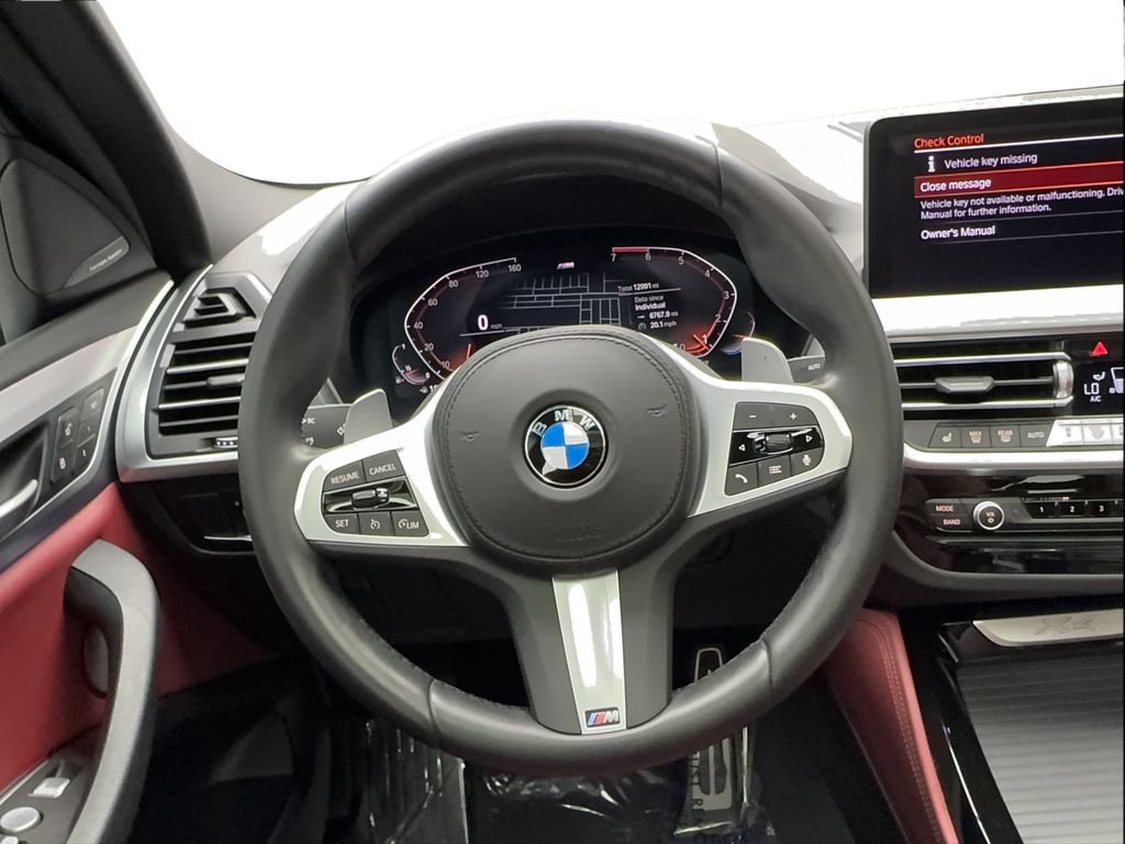 Used 2025 BMW X4 xDrive30i w/ M Sport Package AWD/4WD image 40