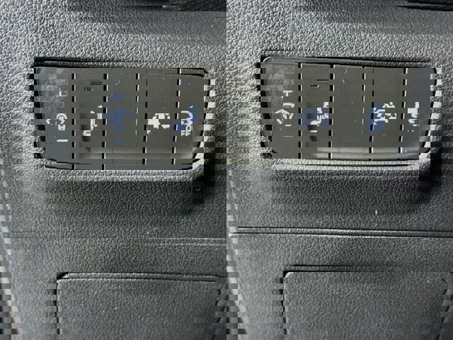 Used 2021 Hyundai Kona Limited image 10