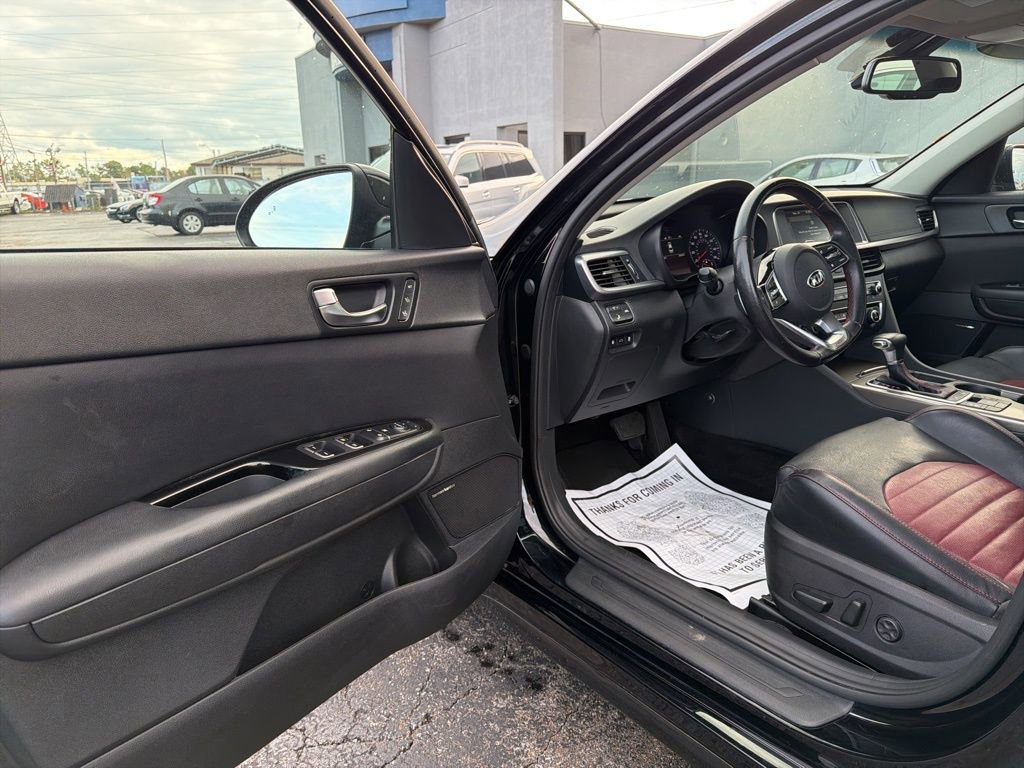 Used 2020 Kia Optima SX image 15