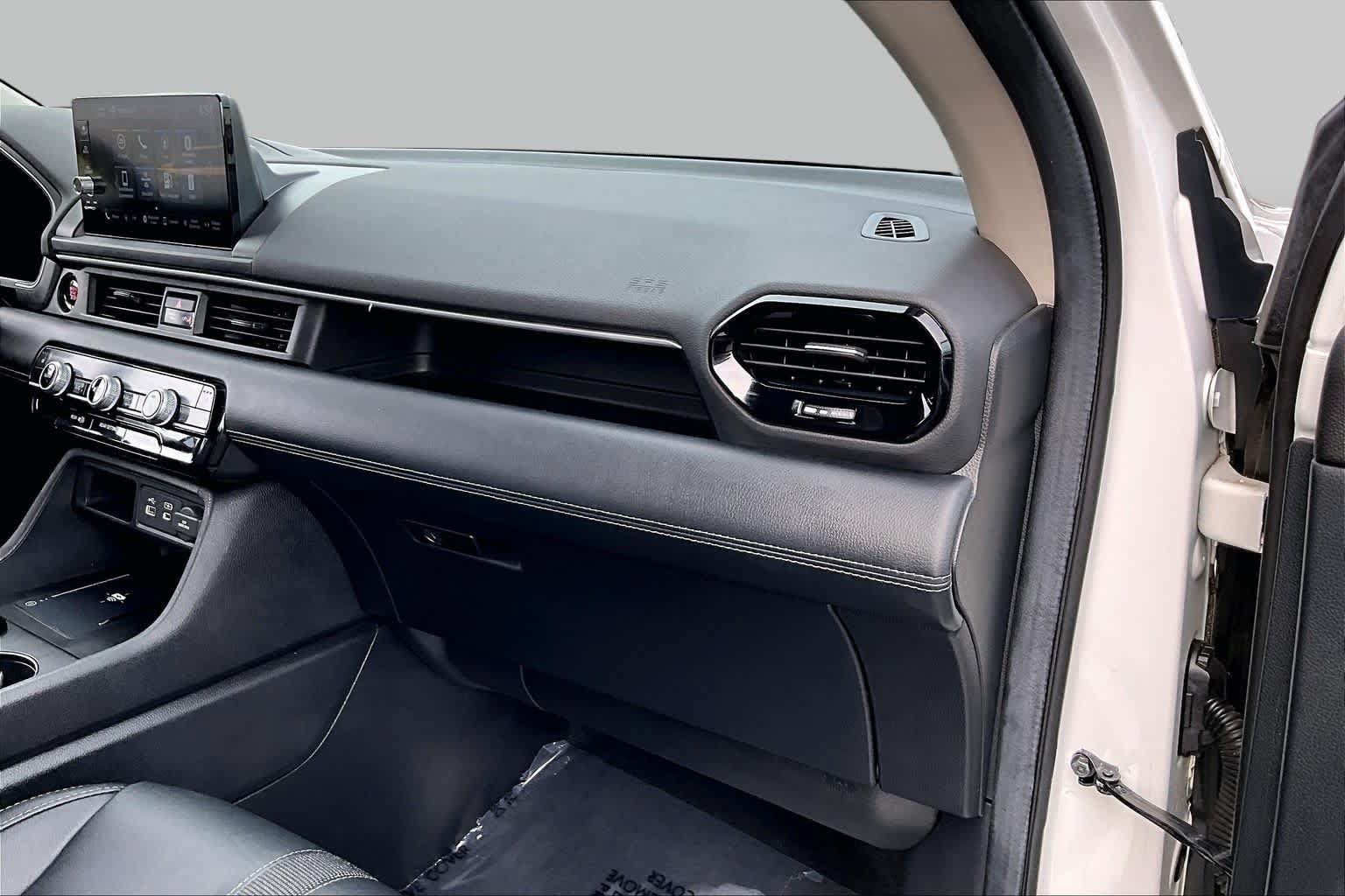 Used 2024 Honda Pilot EX-L image 19