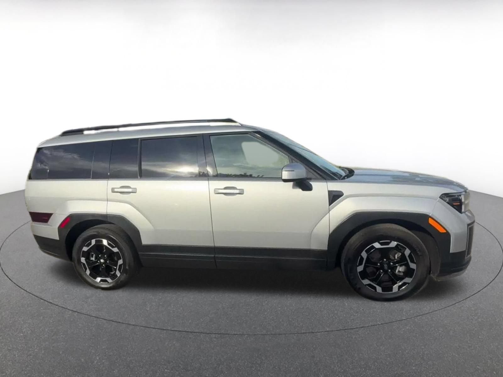 Used 2026 Hyundai Santa Fe SEL FWD image 13