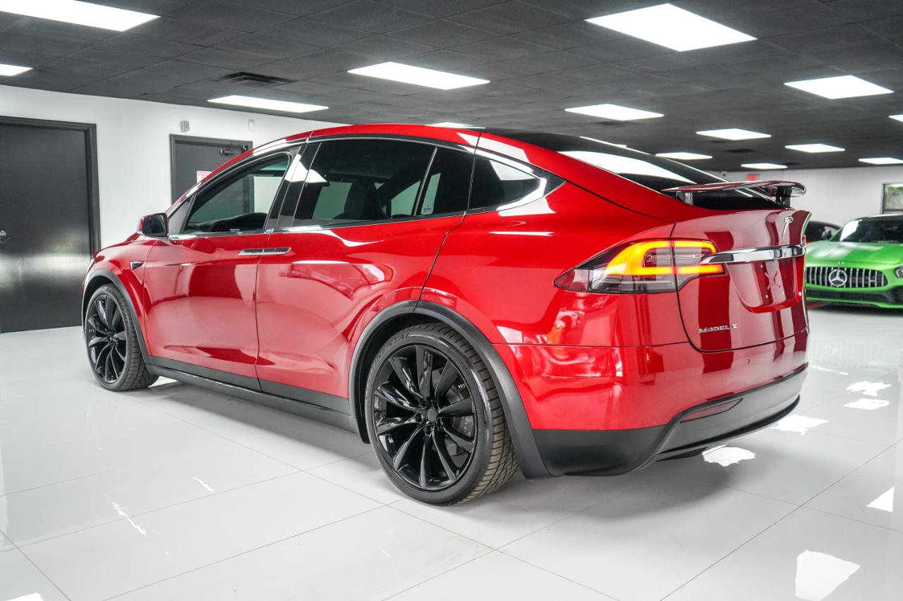 Used 2018 Tesla Model X 75D AWD/4WD image 3