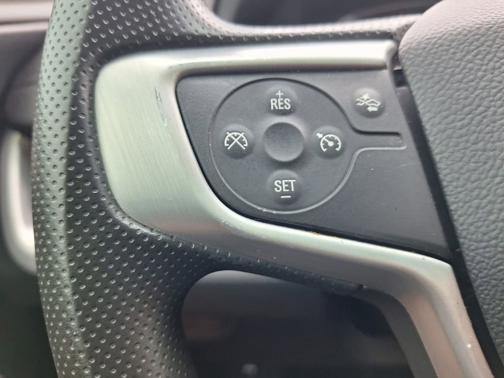 Used 2024 GMC Terrain SLE FWD image 13
