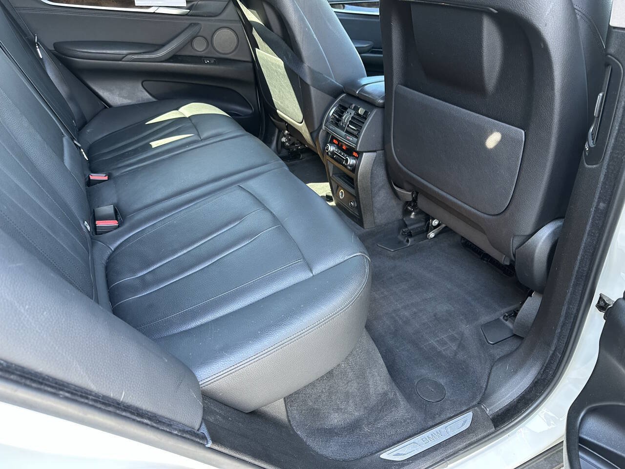 Used 2015 BMW X5 xDrive35i w/ Premium Package AWD/4WD image 25