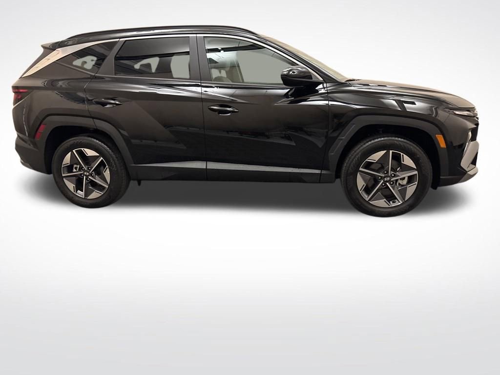 Certified 2026 Hyundai Tucson SEL AWD/4WD image 2