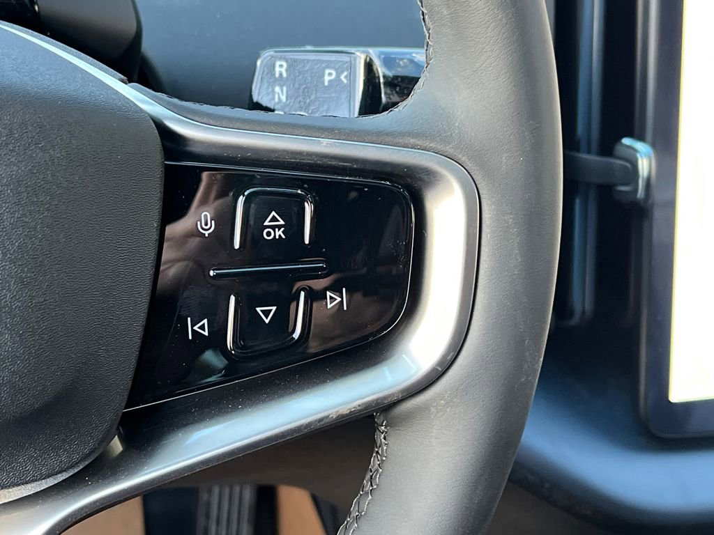 New 2026 Volvo EX30 Plus w/ Climate Package image 13